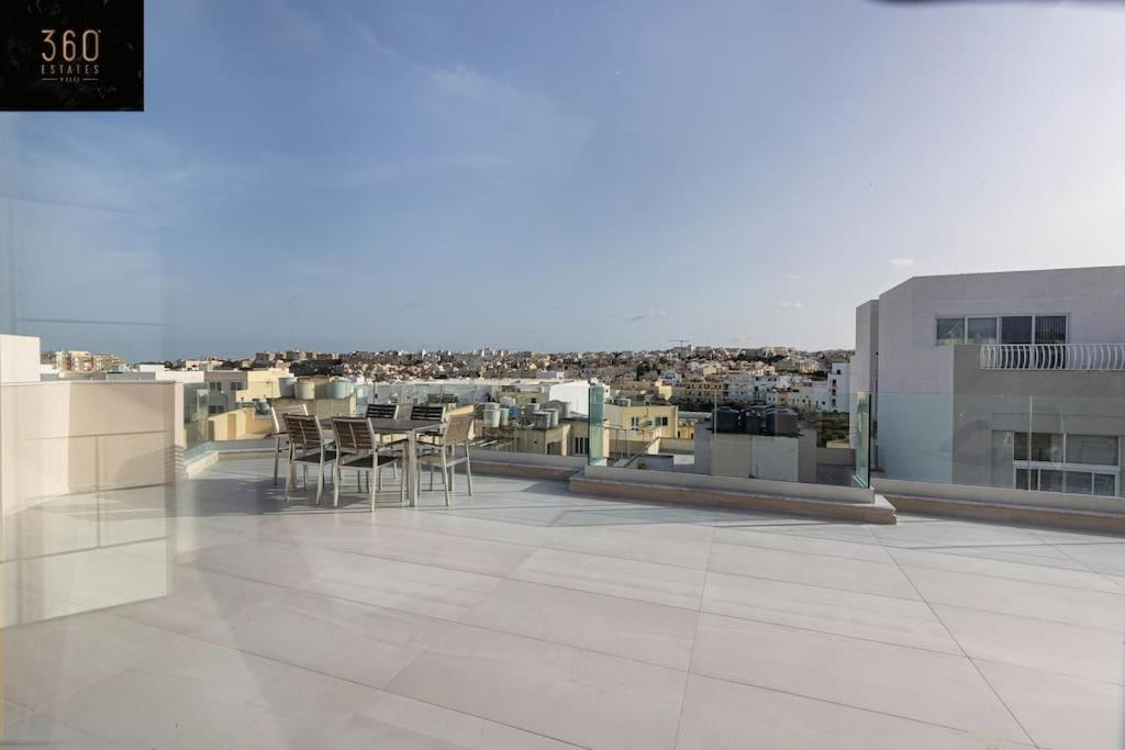 Prime Location - Living Suites - Swieqi By 360 Estates Is-Swieqi Kültér fotó